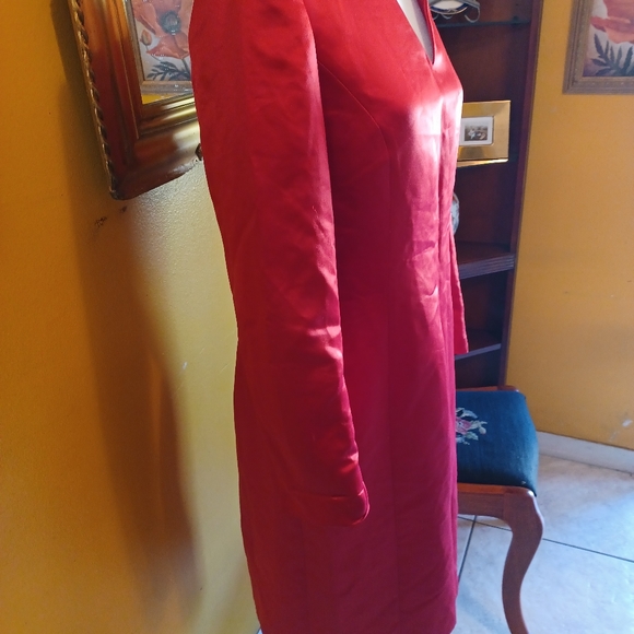 Red Valentine Dress - Picture 4 of 4